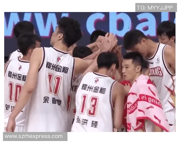 杭州羽毛球队以56分稳居杯赛积分榜首位展现强劲实力 杭州羽毛球队以56分稳居杯赛积分榜首位展现强劲实力