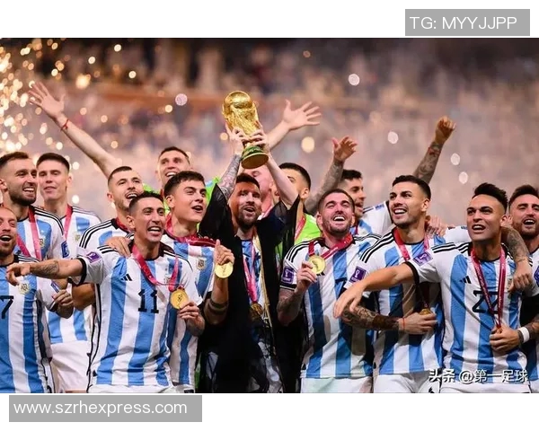 足球明星盛典现场精彩瞬间全景展示与回顾 足球明星盛典现场精彩瞬间全景展示与回顾